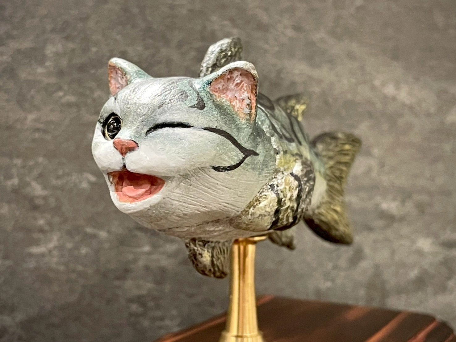 ネコツラウオ(にゃん魚)サバトラウィンクver. Swimming Cat – matamata