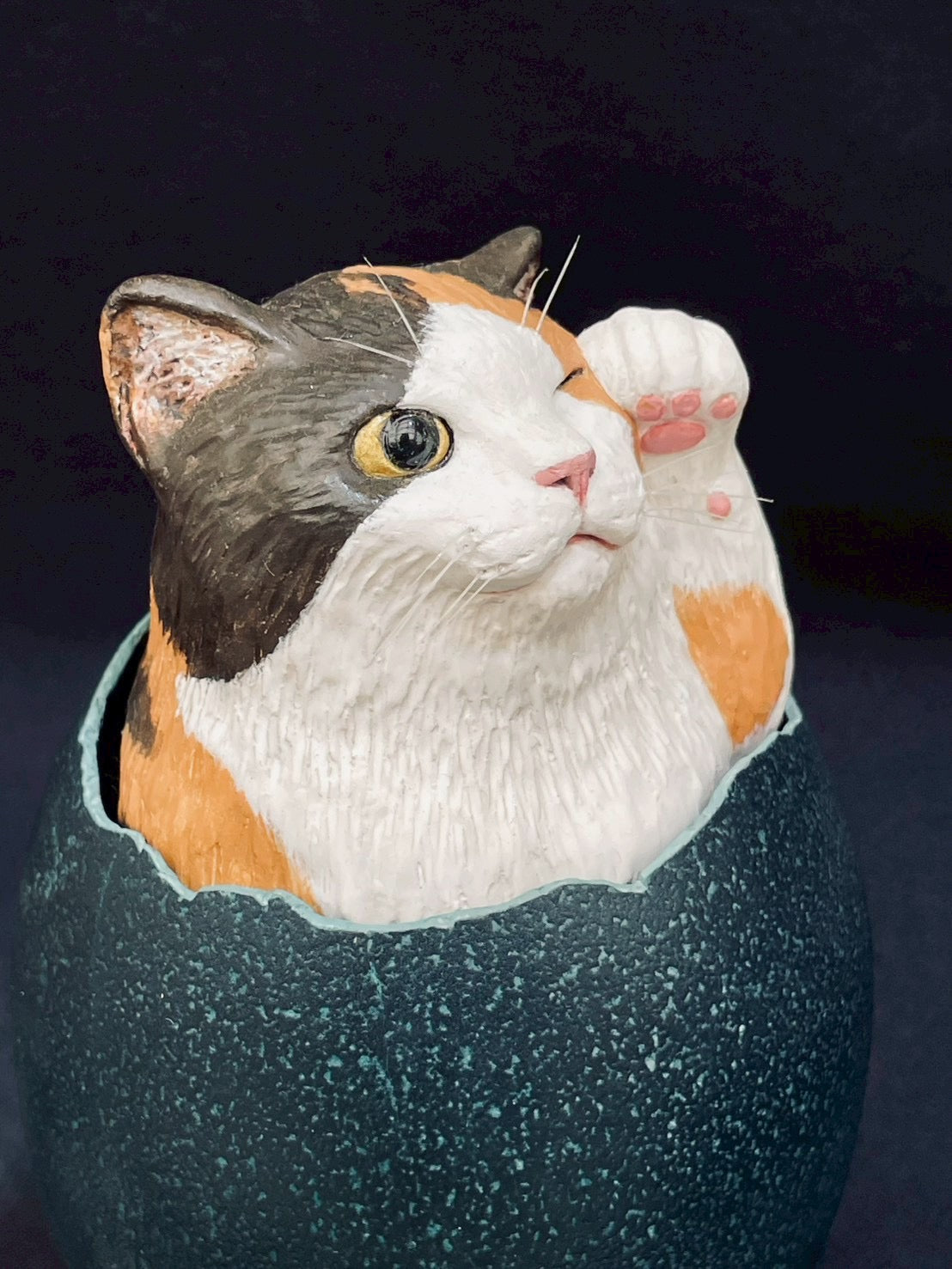 三毛猫の誕生(Hatching Cat)