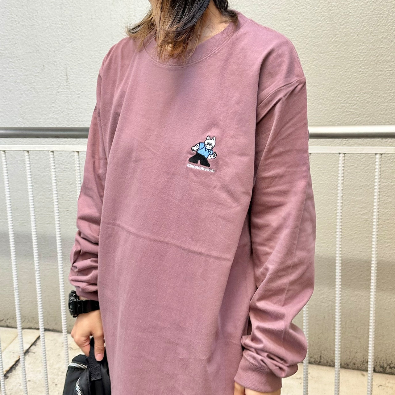 nekoichizoku 刺繍ロングスリーブ / メルロー