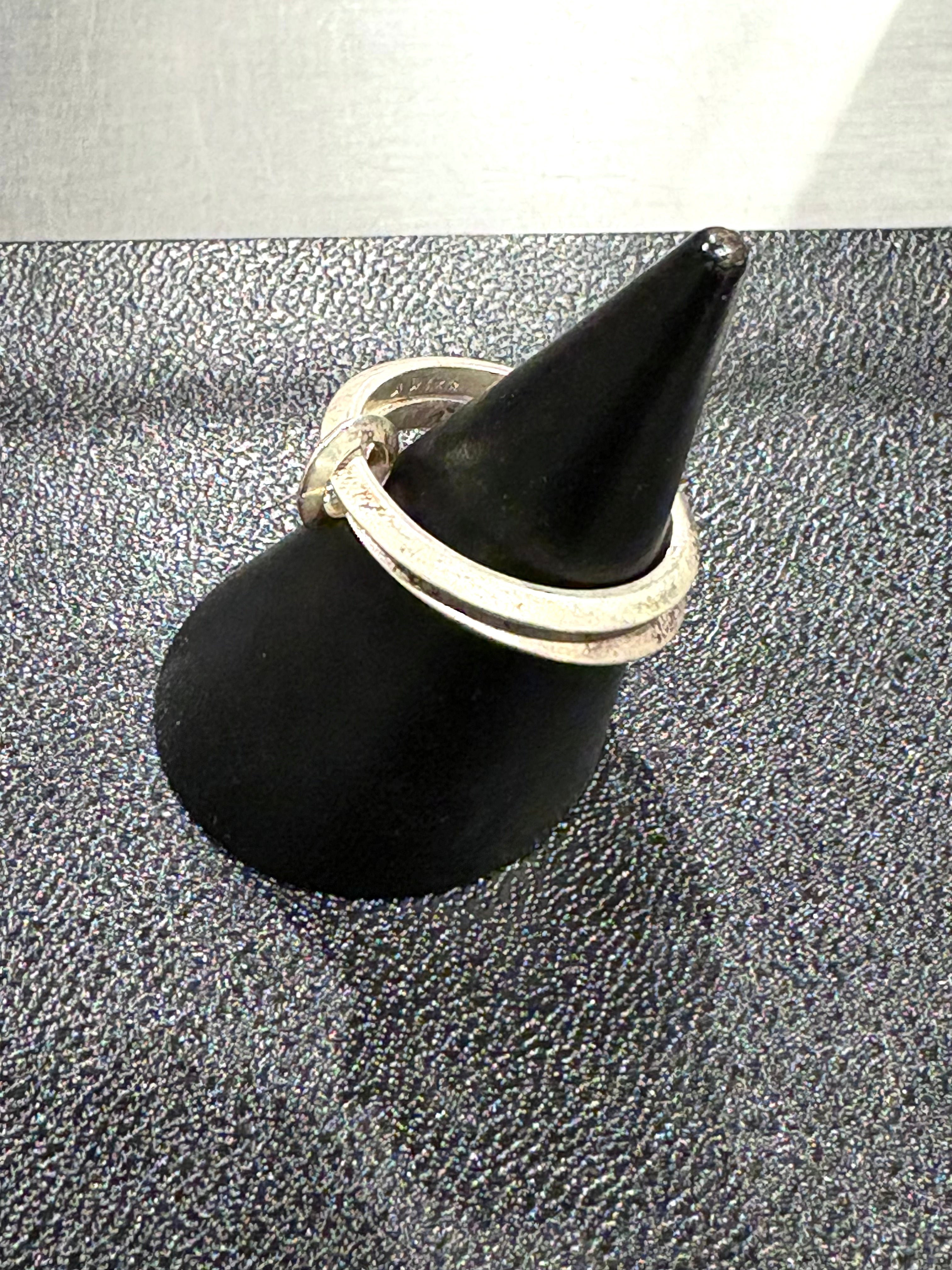 AW004ダブルトラアングルリング