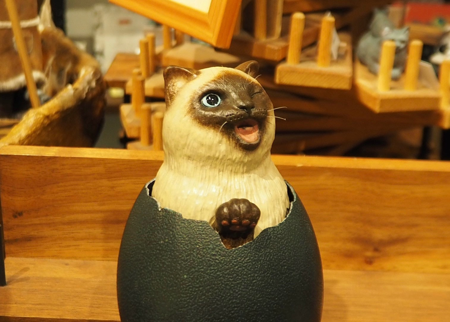 Hatching Cat ~シャム猫の誕生~