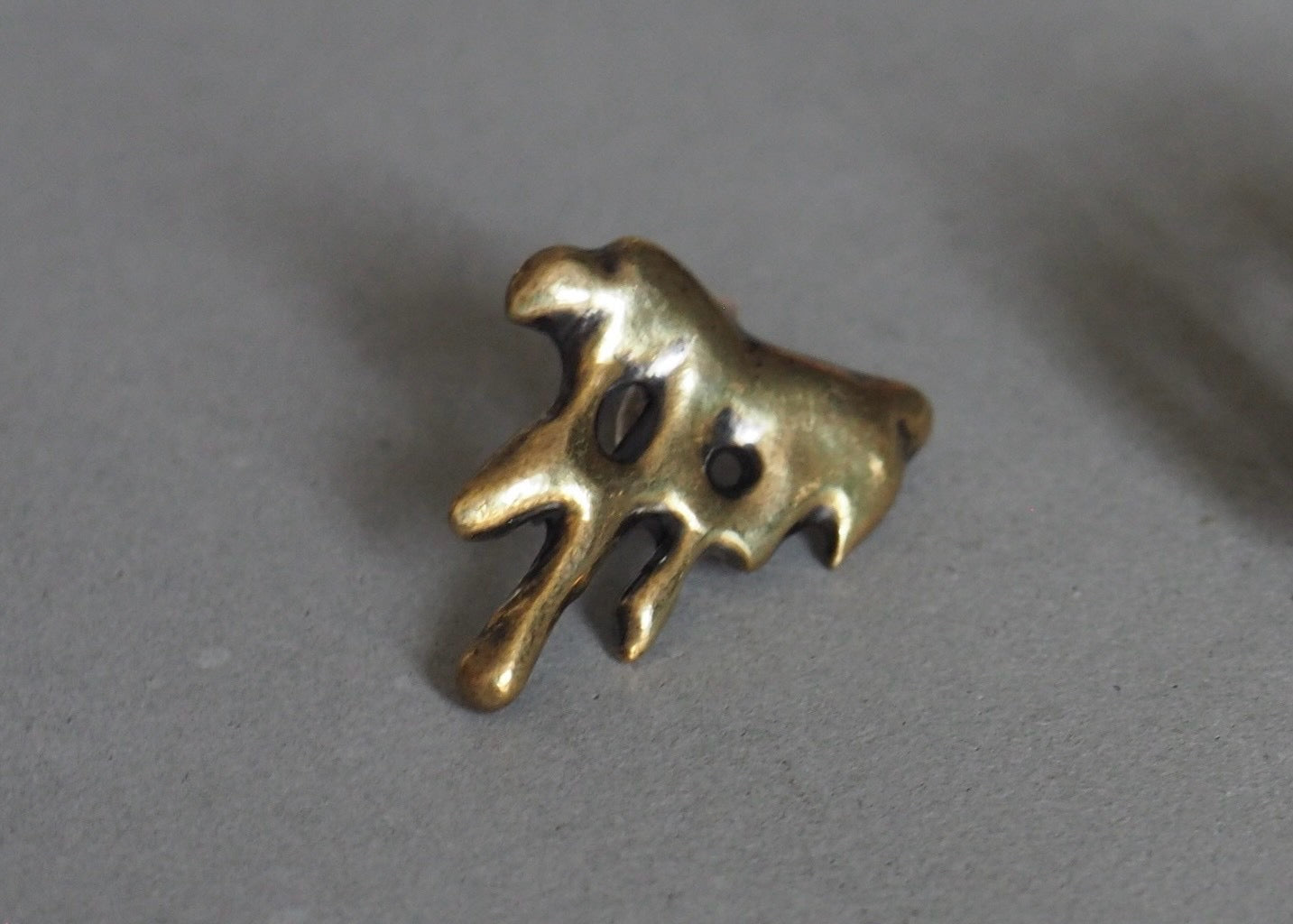 ハニーピアス